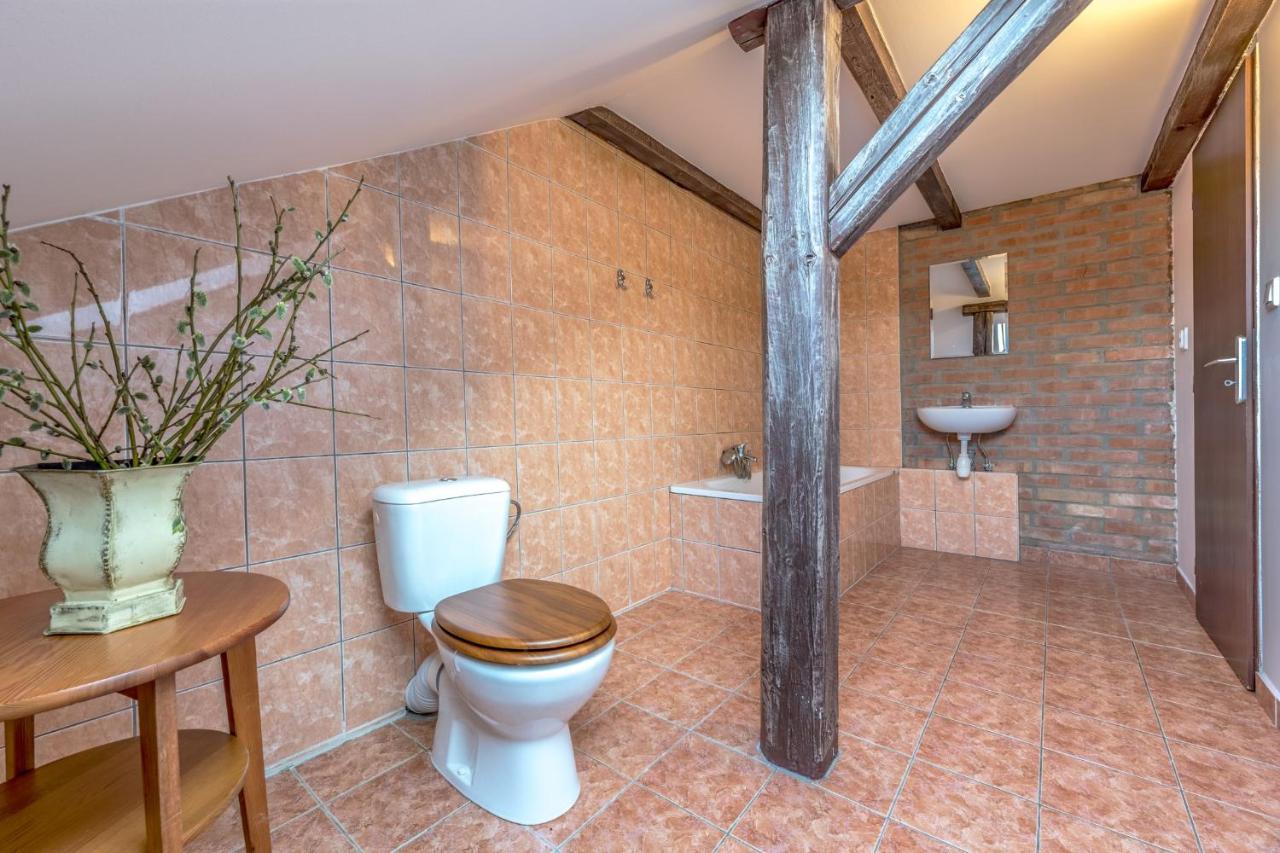 Ubytovani Na Namesti Nove Mesto pod Smrkem Extérieur photo
